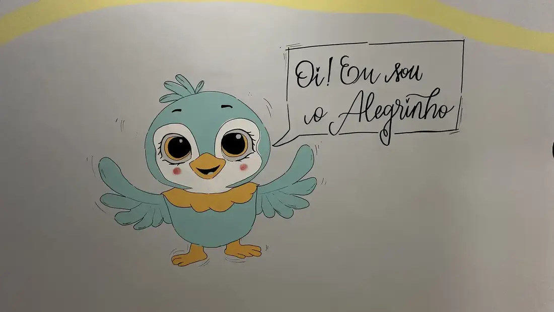 Alegrinho presente na ambientação da Clínica Alegrare